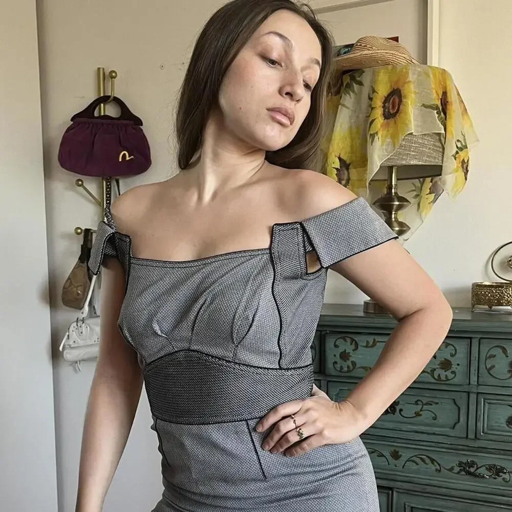 Zac Posen Off-the-Shoulder Geometric Pencil Dress - Picture 3 of 8